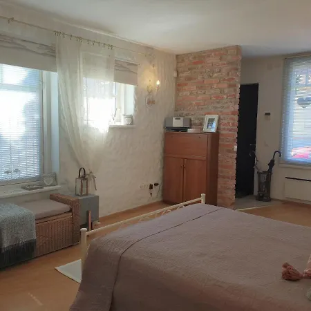 Positively Inspiring For 2, Free Parking, If Available Апартаменты