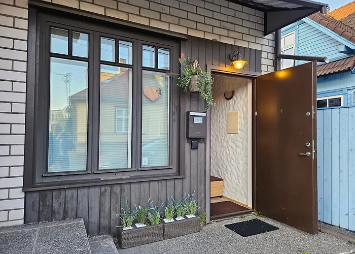 Apartment Positively Inspiring For 2, Free Parking, If Available *