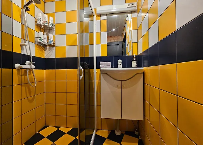 Apartment Positively Inspiring For 2, Free Parking, If Available *